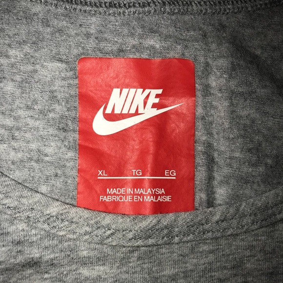 NIKE TANK TOP - Picture 3 of 3